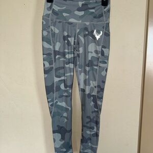 Women’s Bucked Up Blue/Gray Camo Leggings With Pockets